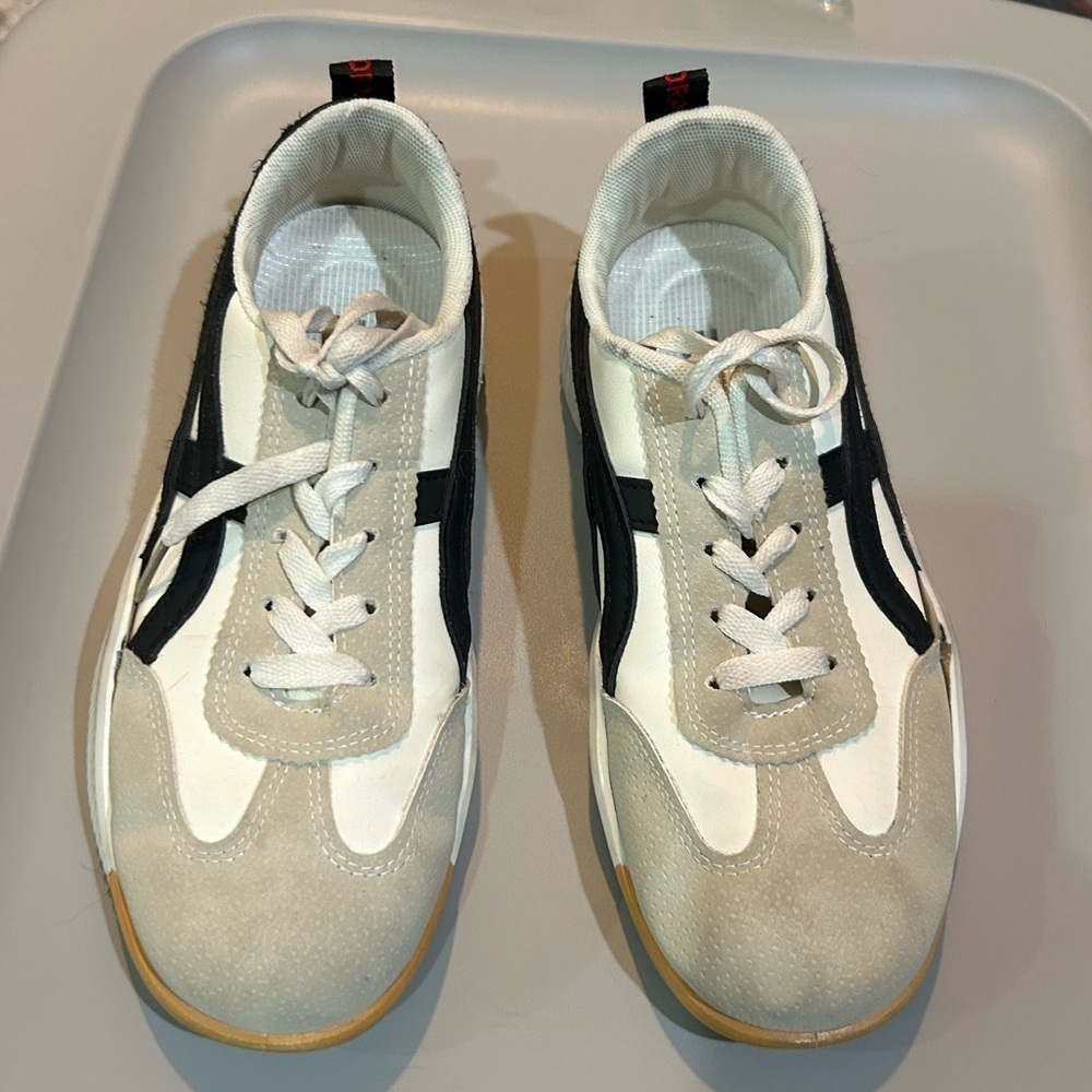 De Florance DF Cloudea sneakers in black and white women’s Size 6 - Picture 2 of 7